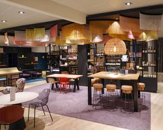 Novotel Dijon Sud - Марсанне-ла-Кот - Бар