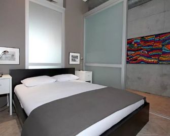 Beautiful and Modern East Village / Ballpark Loft in the Center of Downtown - San Diego - Habitación