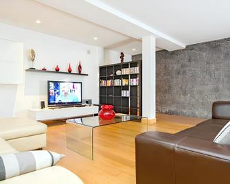 Elegant Villa near Playa Blanca, private pool, garden. - Playa Blanca - Living room