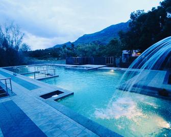 Srishty Garden Resorts - Tenkasi - Piscina