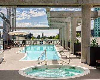 Civic Hotel Autograph Collection - Surrey - Pool