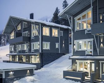 Ski-Inn Pyhälinna - Pyhätunturi - Rakennus