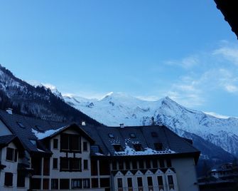 Modern Apt With View On The Aiguille Du Midi - Chamonix - Building