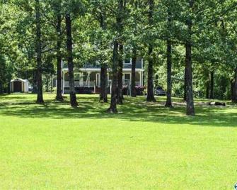 Your quiet place on Weiss Lake - Gaylesville - Campo de Golf