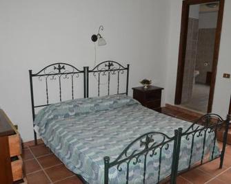 Residence Verde Blu - Fuscaldo - Schlafzimmer
