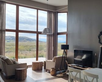 New Luxury Riverfront Scenic View - Bláskógabyggð - Sala de estar
