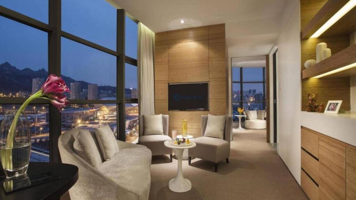 Himalayas Qingdao Hotel