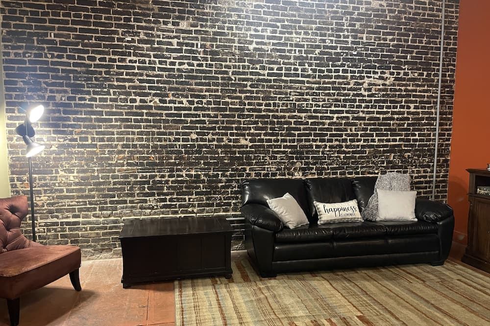 Historical Downtown Leesville/Fort Polk sleeps 4 - Leesville - Huiskamer