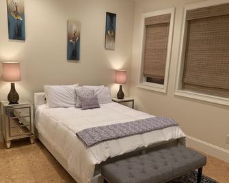 Luxury Villa in Cary - Raleigh - Raleigh - Bedroom