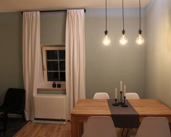 City Apartment Schladming - Schladming - Jadalnia