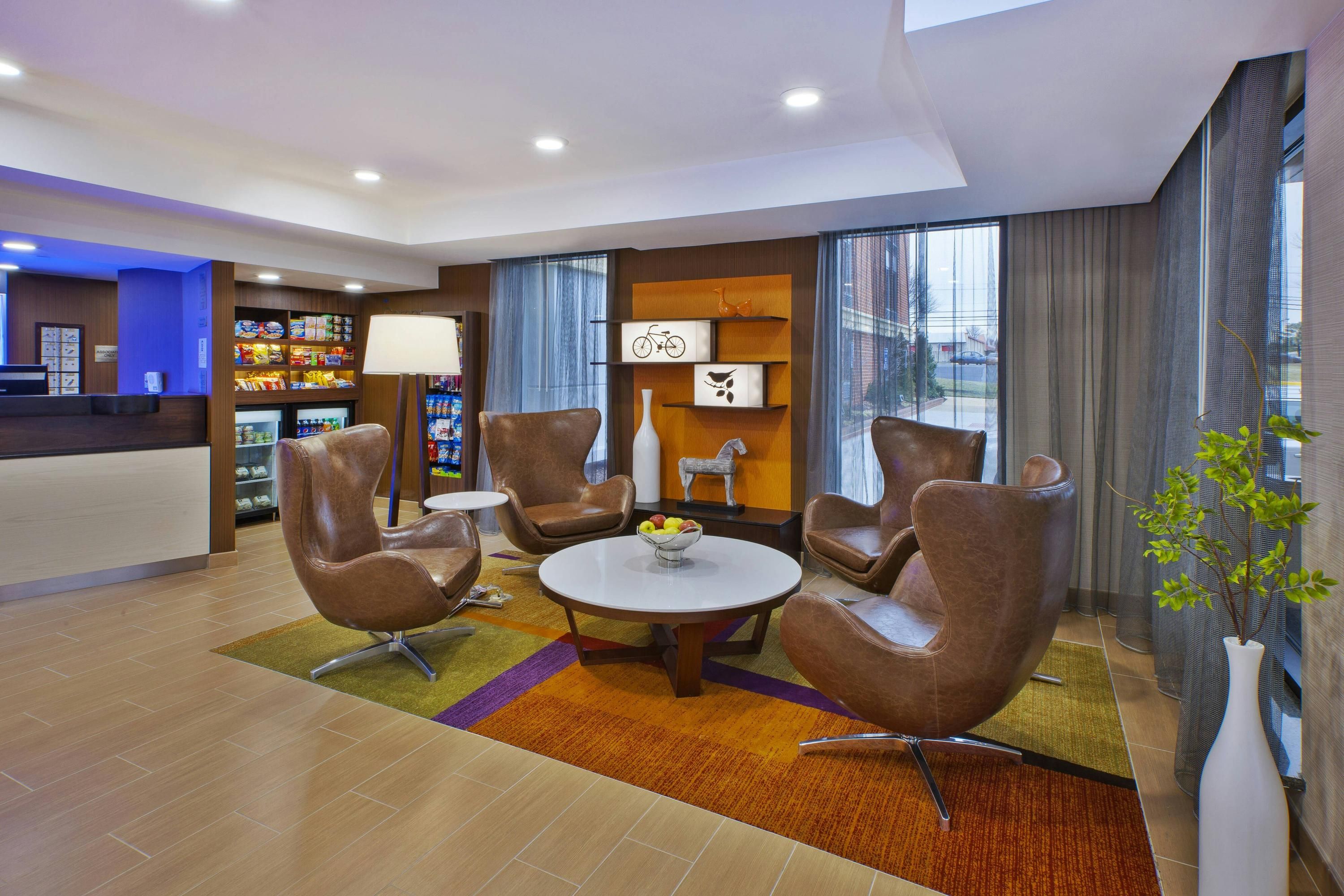 Fairfield by Marriott Inn & Suites Herndon Reston - Herndon - Lounge