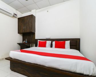 Hotel O Rk Inn - Ludhiana - Schlafzimmer
