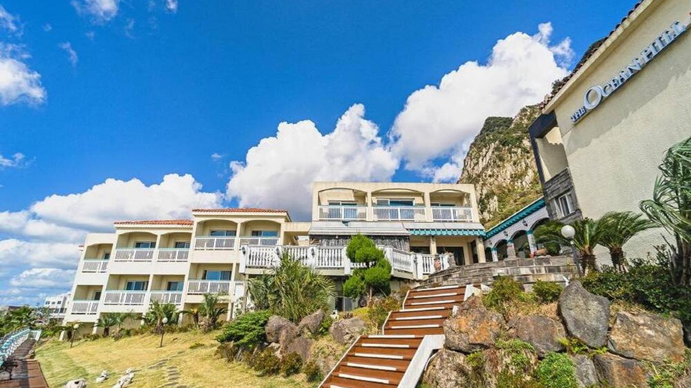 جيجو ذي أوشنهيل بينشن