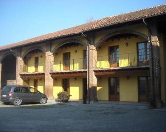 Agriturismo Cascina Del Peso - Leinì - Gebäude