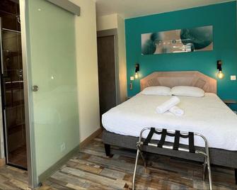 Hôtel Bellevue - Бур-Сент-Андеоль - Спальня