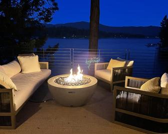 The Lake House on Hayden - Hayden - Balcón