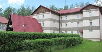 Country Club Aivengo Hotel Jungle - Podolsk - Edificio