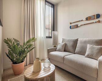 Líbere Málaga Trinidad - Malaga - Soggiorno