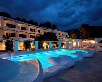 La Casa E Il Mare - Mattinata - Bazén