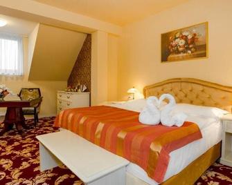 Spa Hotel Vita - Ceske Budejovice - Yatak Odası