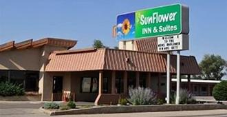 Sunflower Inn & Suites - Garden City - Garden City