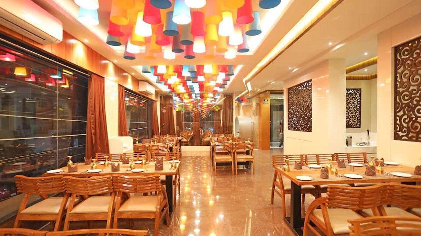 Hotel Paras Royal