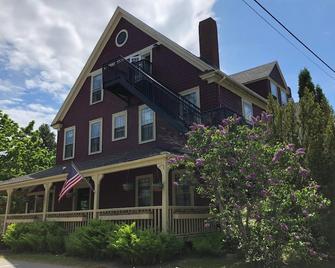Central House Inn - Bar Harbor - Bina