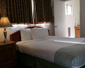 El Dorado Motel - Twain Harte - Bedroom