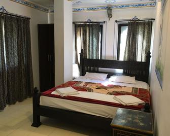 Hotel Panorama Haveli - Udaipur - Bedroom