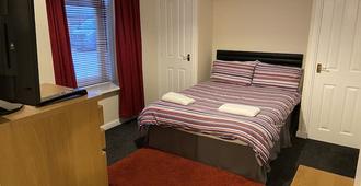 Ivy Cottage Serviced Accommodation - Westhill - Habitación