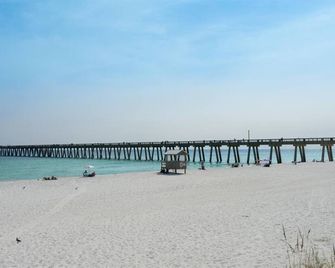 Sunset Harbor Palms 2-301 - Navarre - Beach