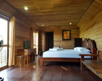 Ten Cents to Heaven Leisure Camp - Tanay - Bedroom