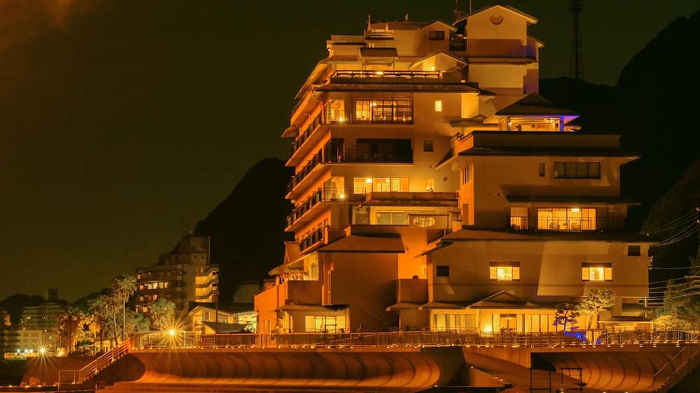 شوكو كايفو ميناميشيتا يامامي أونسين