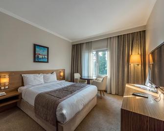 Hotel Almina Park - Düzce - Yatak Odası
