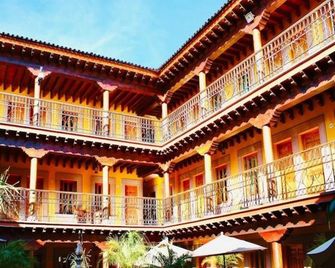 Hotel La Parroquia - Patzcuaro