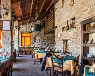 Agri Grotta Dell'eremita - Pignola - Restaurant