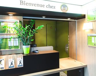 B&B HOTEL Toulouse Cité de l'Espace Mouchotte - Toulouse - Recepción