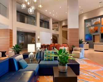 Delta Hotels by Marriott Anaheim Garden Grove - גארדן גרוב - לובי