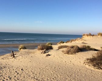 Wooden House In The Border Of The Ocean - Сулак-сюр-Мер - Пляж