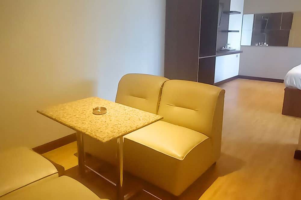 Hotel Aruni Ancol - ג'קרטה - סלון