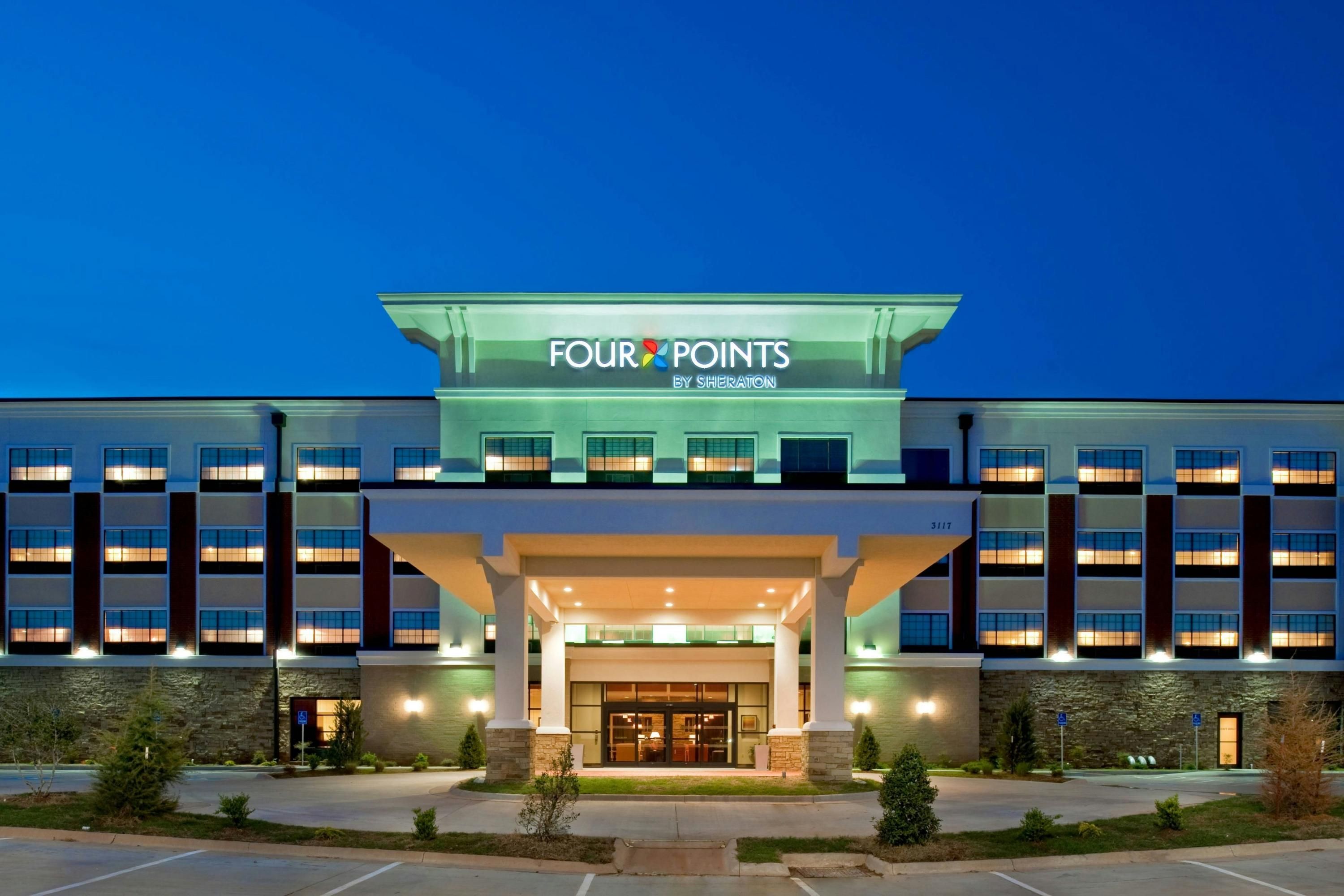 Four Points by Sheraton Oklahoma City Quail Springs - Oklahoma City - Bygning