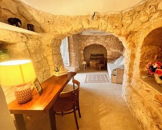 Trullo Al Guappo D'oro - Ostuni