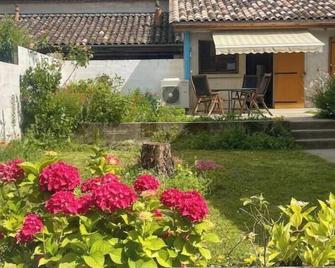 Village house with garden - Monségur - Patio