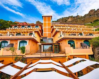 Baia Taormina - Cdshotels - Forza d'Agro - Edificio