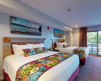 Surfside On the Lake - Lake George - Schlafzimmer
