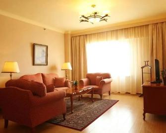 Lishunde Hotel - Tianjin - Tianjin - Living room