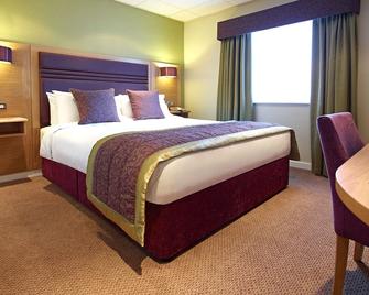 The Briar Court Hotel - Huddersfield - Bedroom