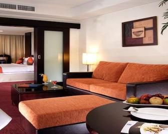 Hotel Horison Sagita Balikpapan - באליקפאפן - סלון