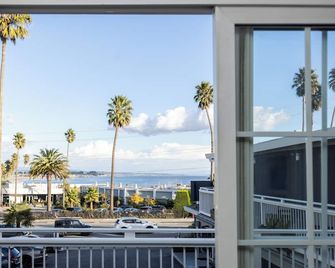 Seaway Inn - Santa Cruz - Balcón