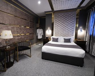 Grand Sapphire Hotel & Banqueting - Croydon - Habitación